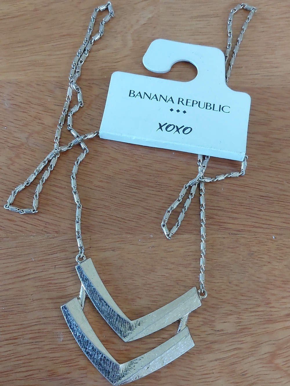 Banana Republic Goldtone Long 36" Chevron Necklace Tags